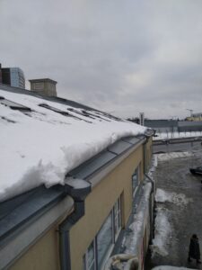 Ohtlikud jäävallid pea kohal
